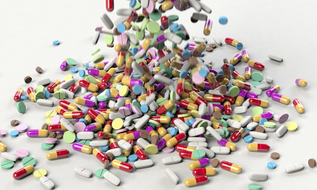 pillsn-3673645.jpg